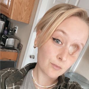 Meet your Posher, Lindsay